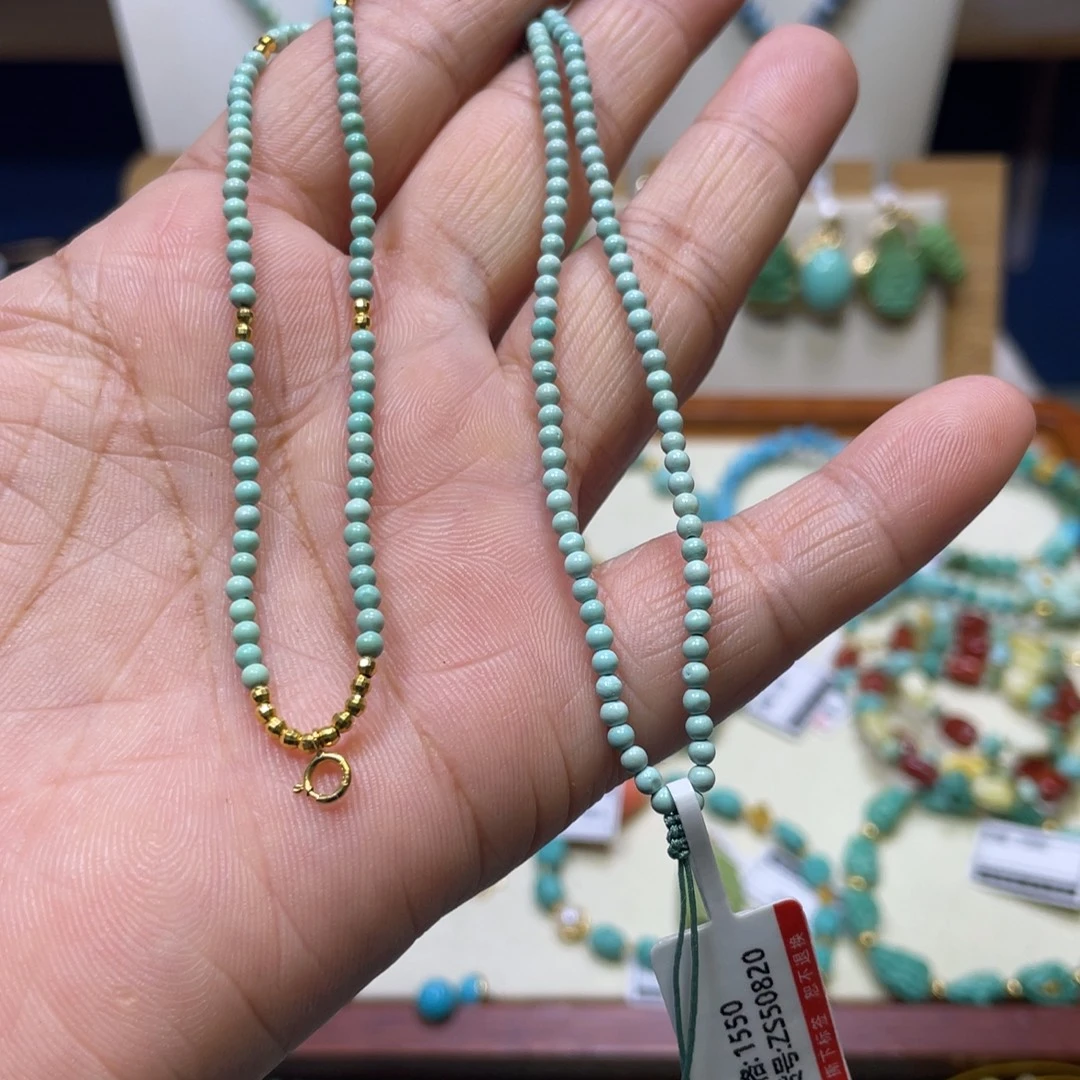 绿松石18K金镶嵌锁骨