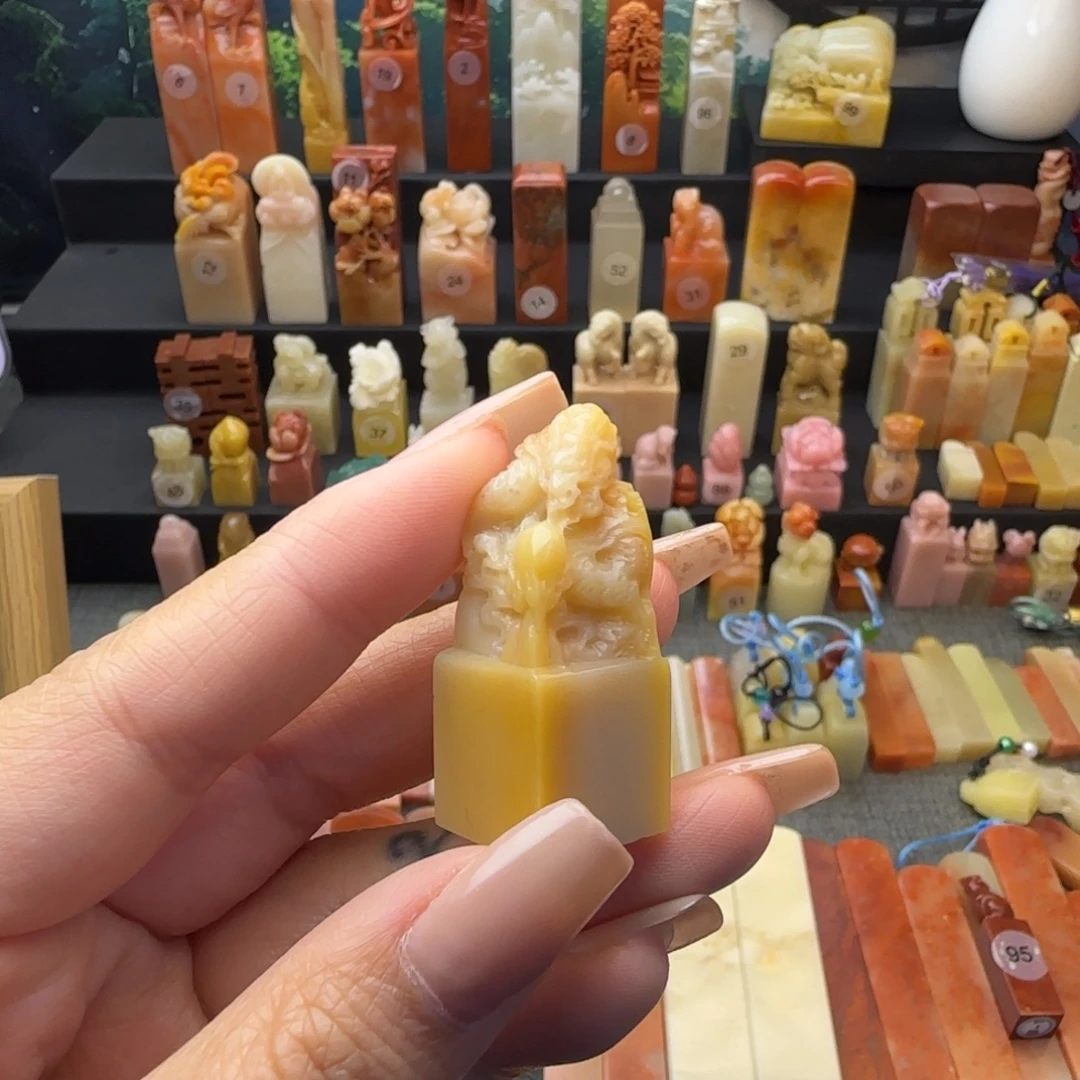 印石寿山石龙戏珠
