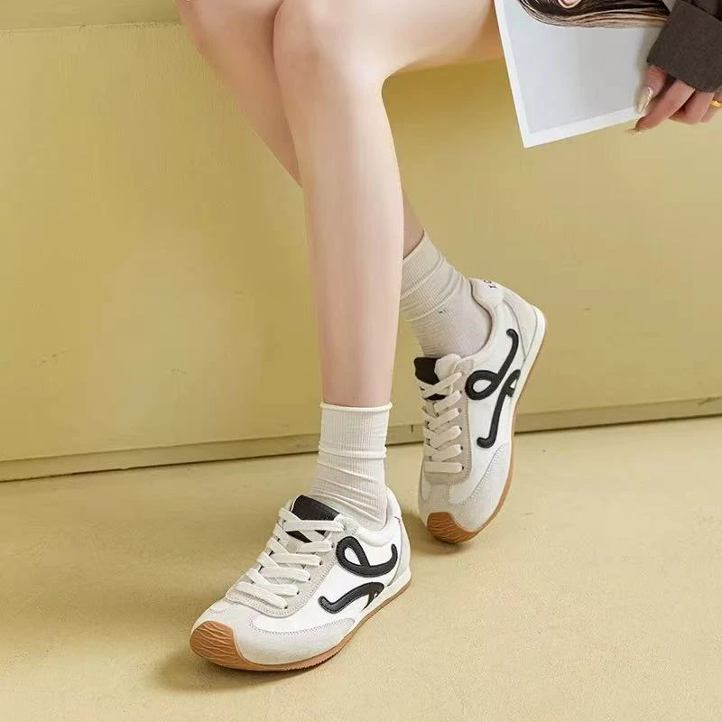 新款气质休闲百搭女士休闲老爹鞋B/LSLE/5601