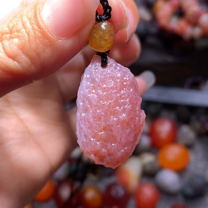 玛瑙/玉髓未镶嵌珠宝半成品