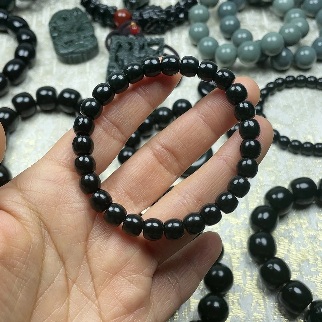 温***华和田玉未镶嵌手串卡8直切