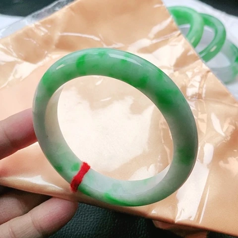 未镶嵌手镯翡翠2065