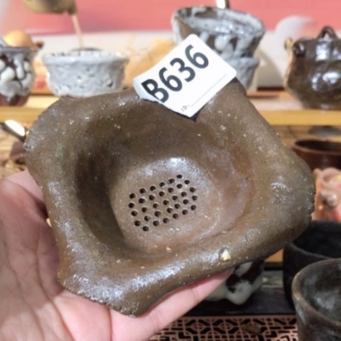 木有一点点的小姐姐