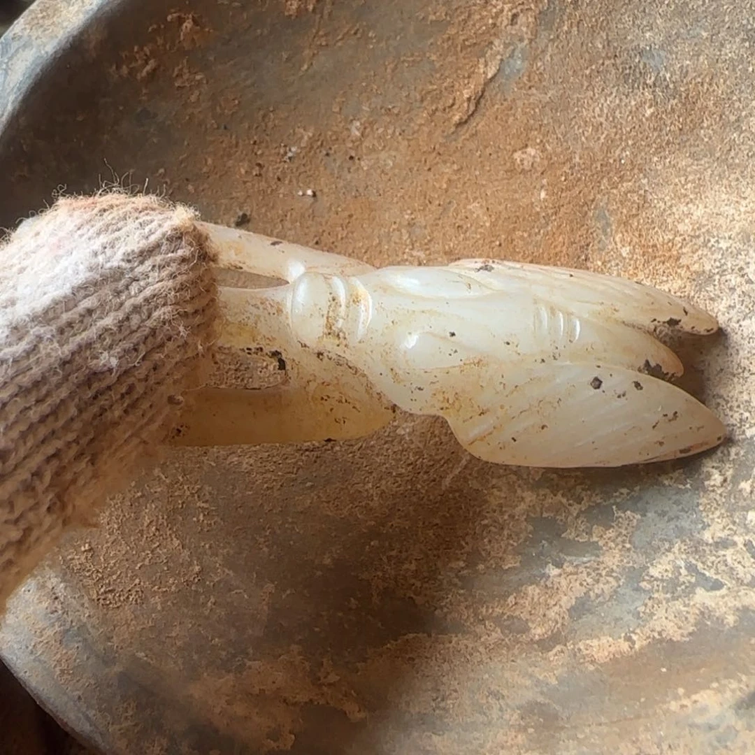 d***c摆件陶瓷艺术作品