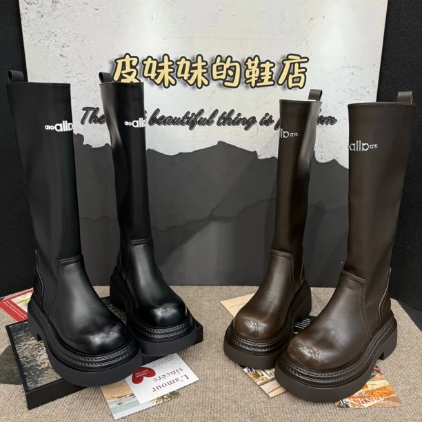 【皮妹妹】骑士靴厚底不过膝长筒靴2025新款秋冬显瘦字母高筒靴爆