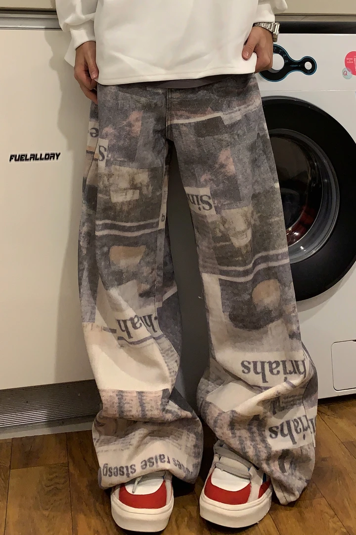 592C 2024AW国潮原创美式复古做旧报纸印花直筒男女宽松阔腿裤ins