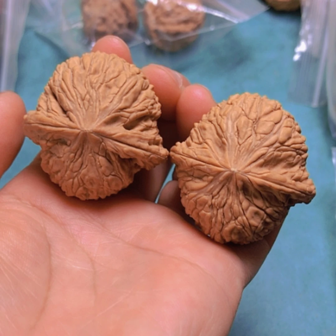 【闪购商品】核桃摆件39.5泥鳅背水尖全品