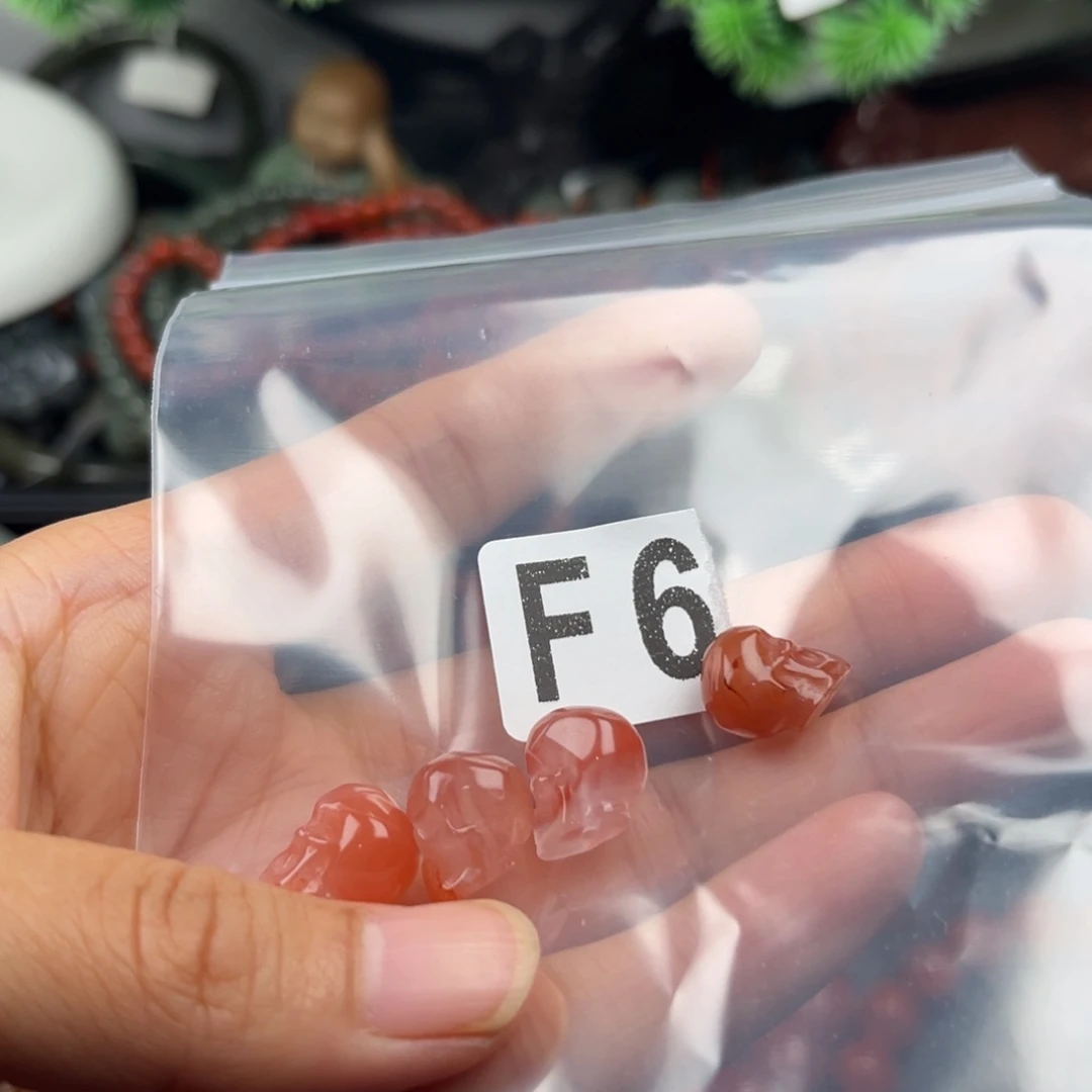 未镶嵌南红玛瑙珠宝奇石