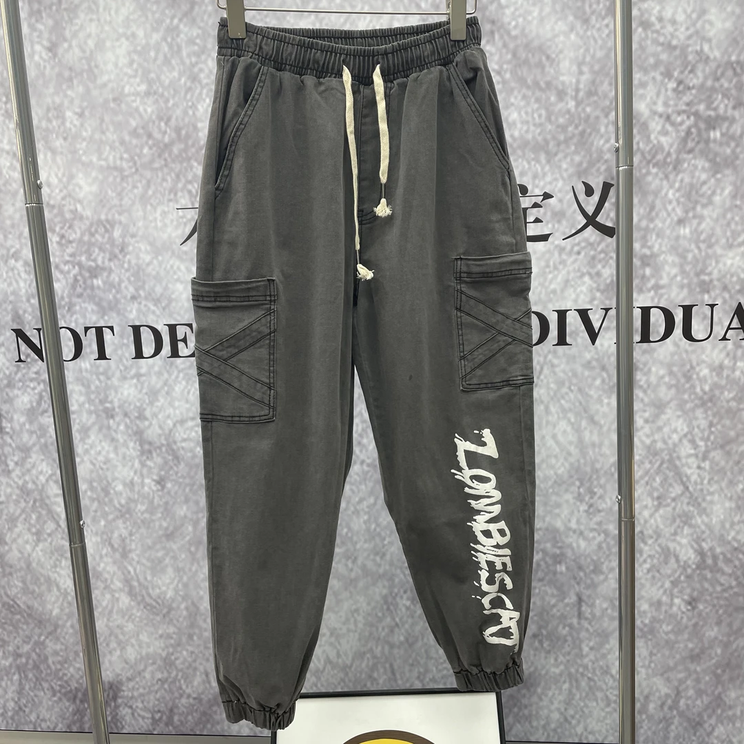 魔鬼猫印花弹力休闲牛仔裤829112