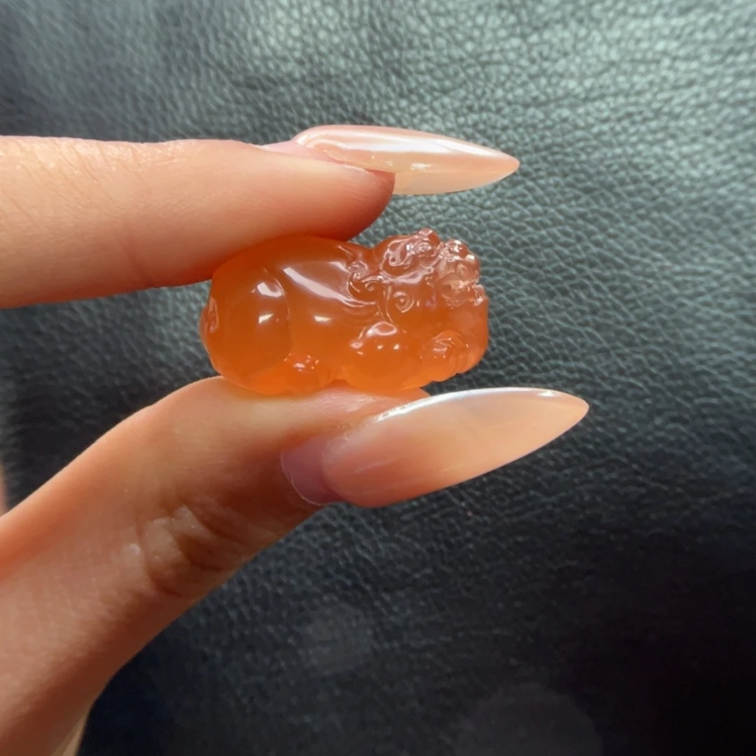南红玛瑙未镶嵌吊坠小庄貔貅