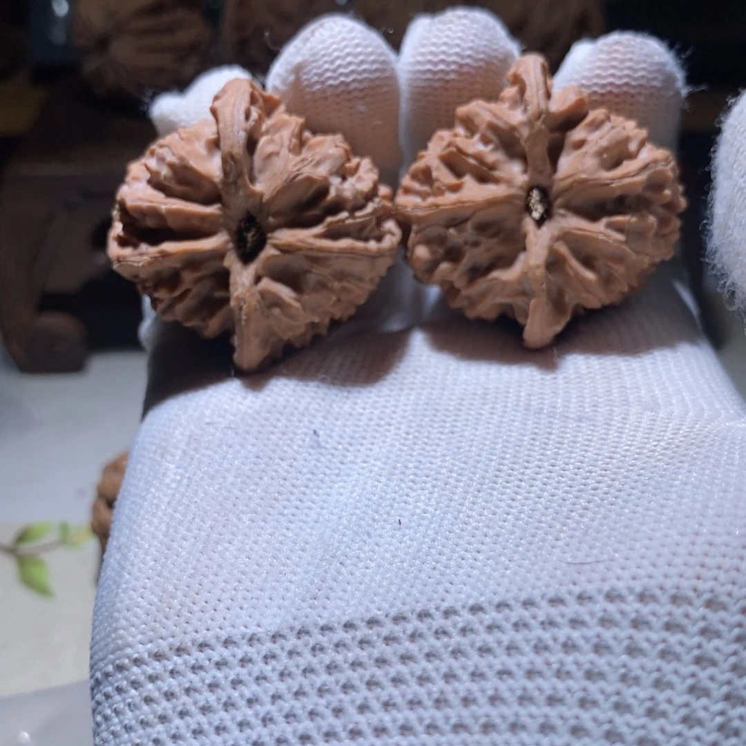 顶***峰吊坠文玩核桃苹果园40