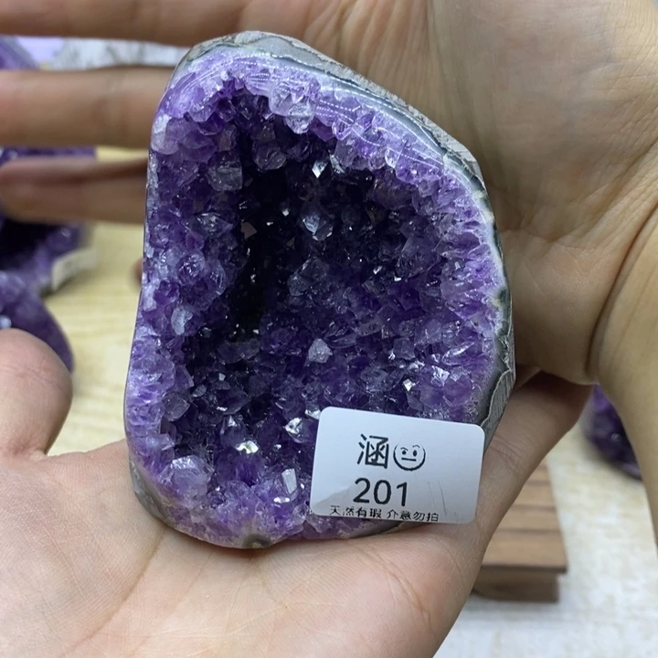 未镶嵌紫晶大型摆件（非配饰）