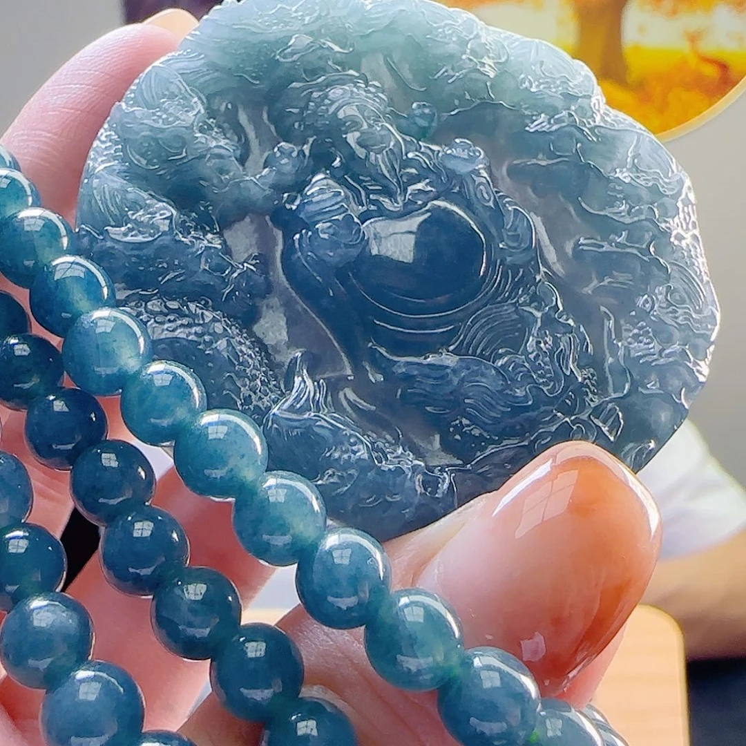 翡翠未镶嵌颈饰1111111111