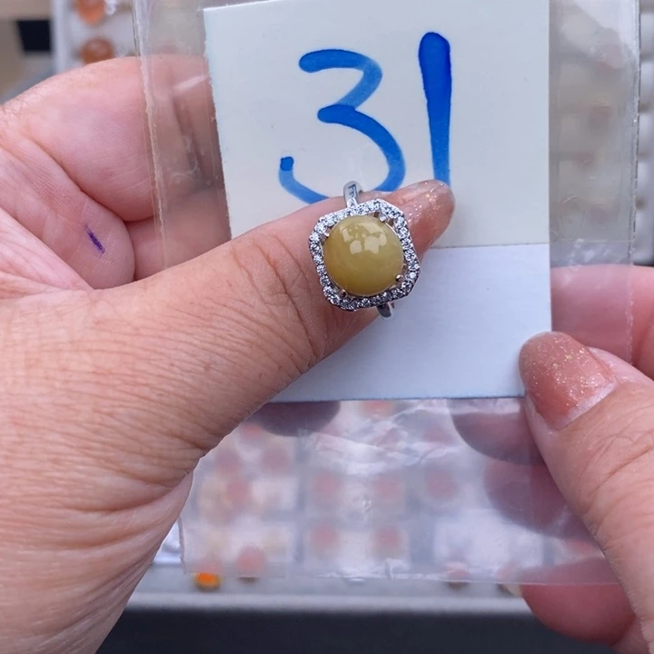 未镶嵌戒指翡翠缅甸