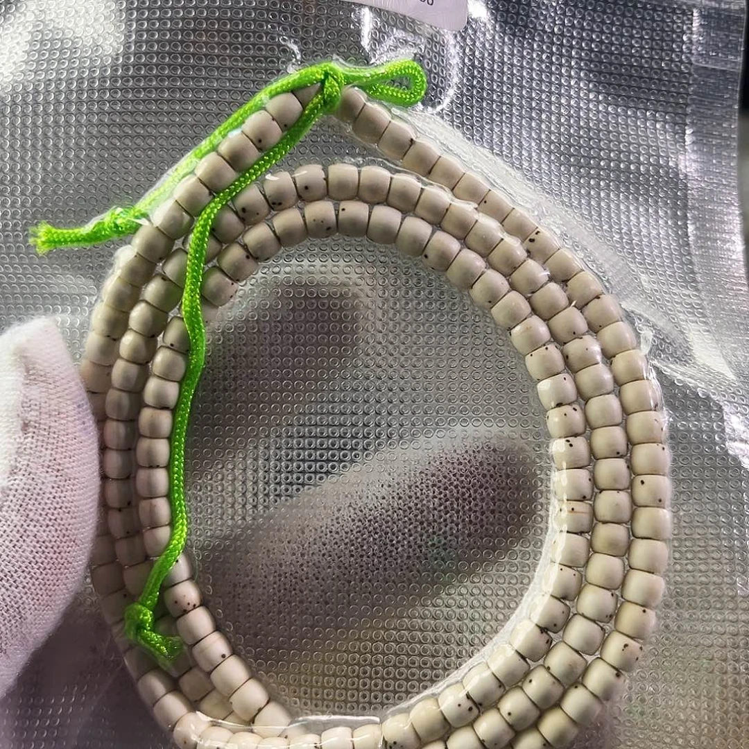 星月菩提吊坠一物一样所见角色