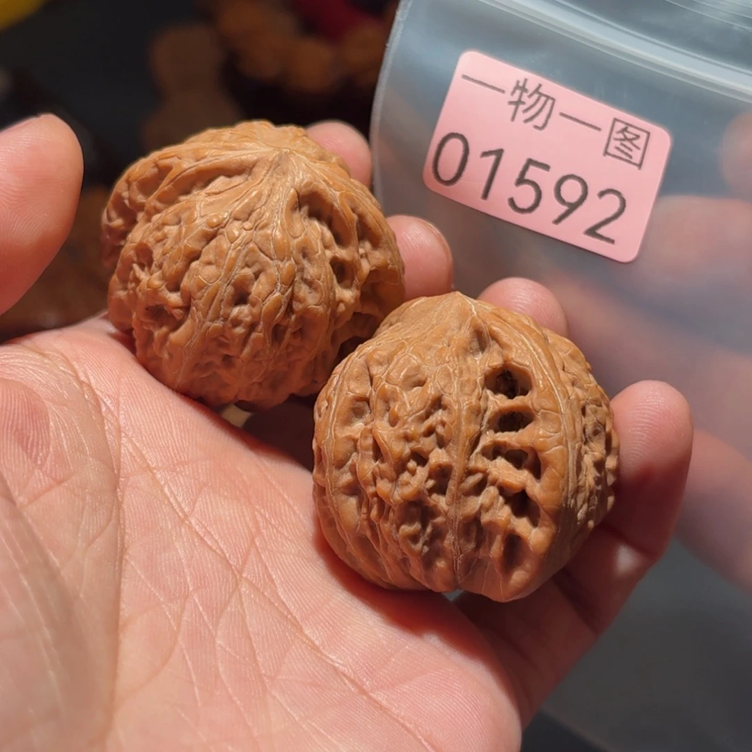 文玩核桃把件铁锤