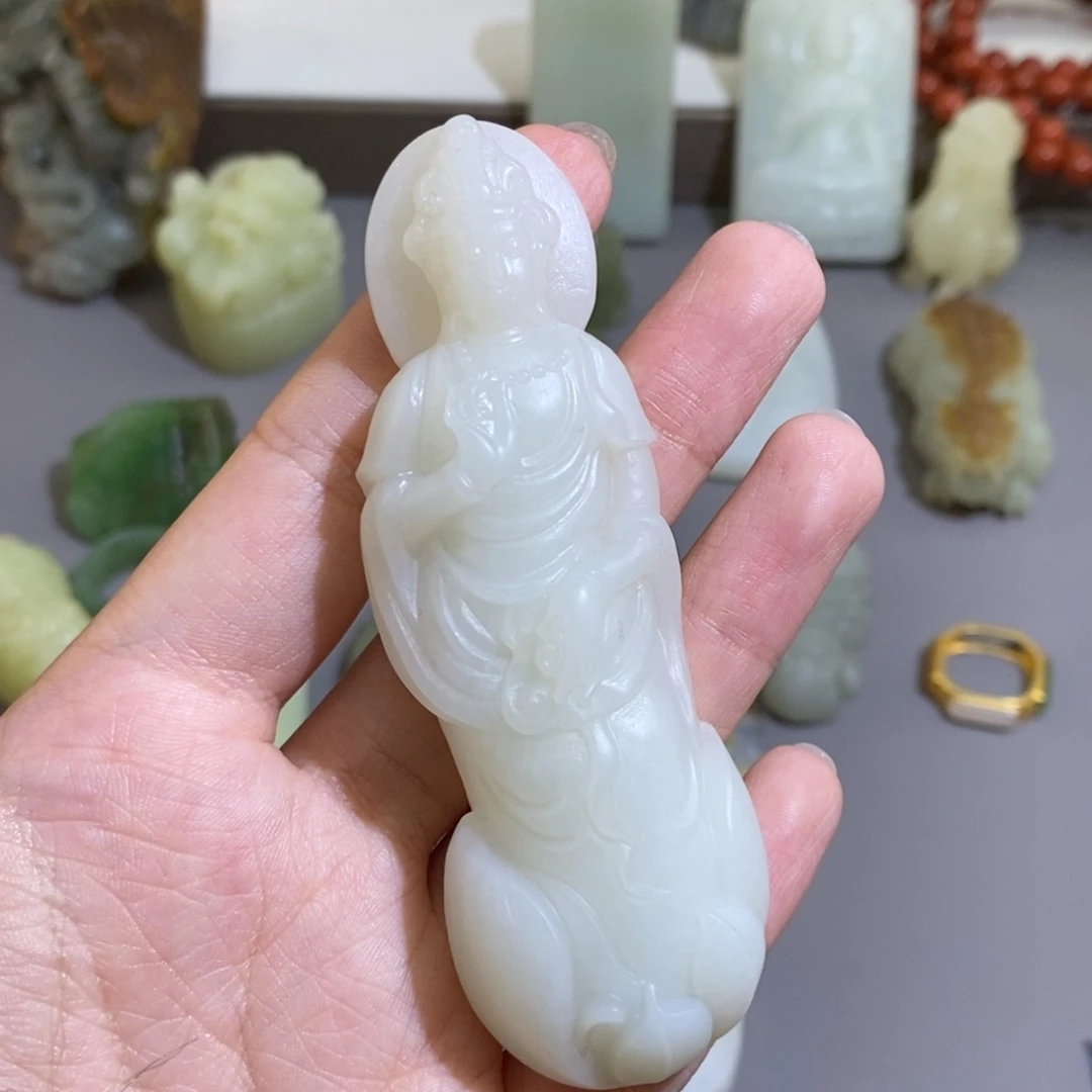 和田玉颈饰未镶嵌酒**子定制