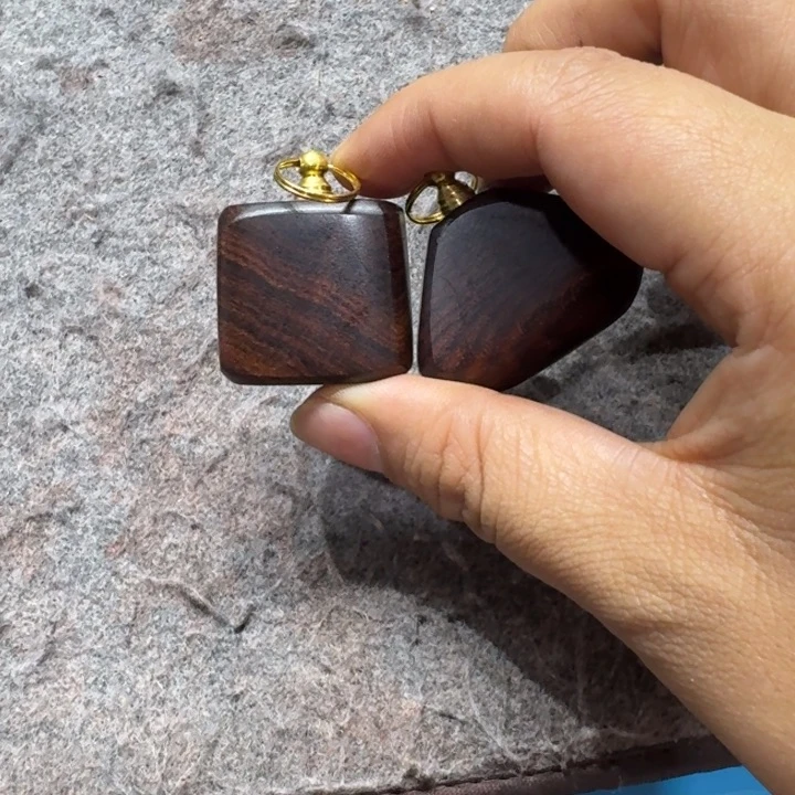 有机玻璃g****f小件物品