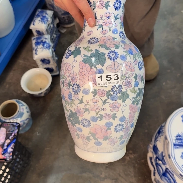 还***啊默认微瑕，介意勿拍。