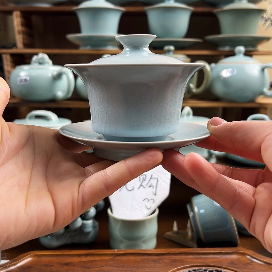 仿古月白三才马蹄盖碗