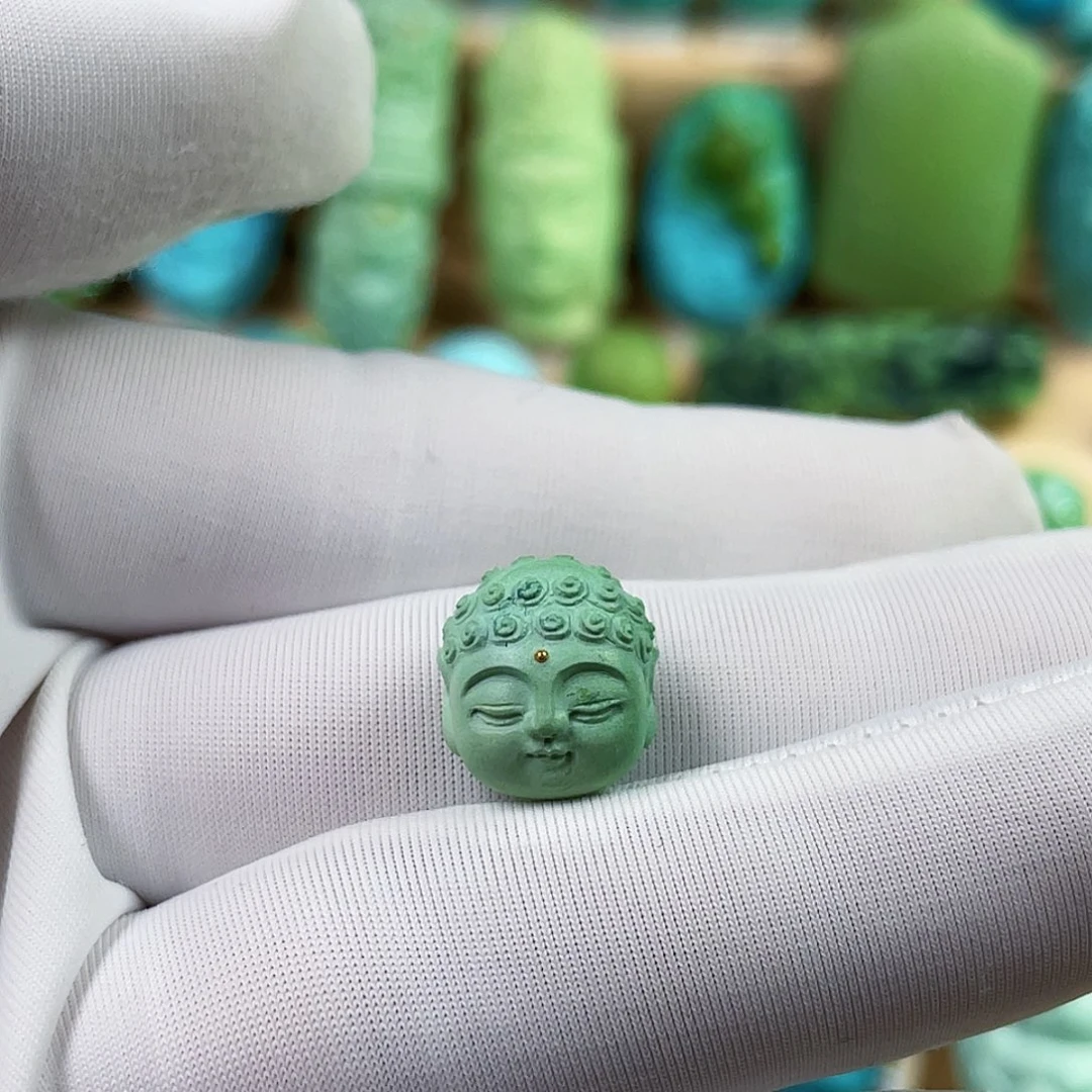 未镶嵌绿松石珠宝奇石