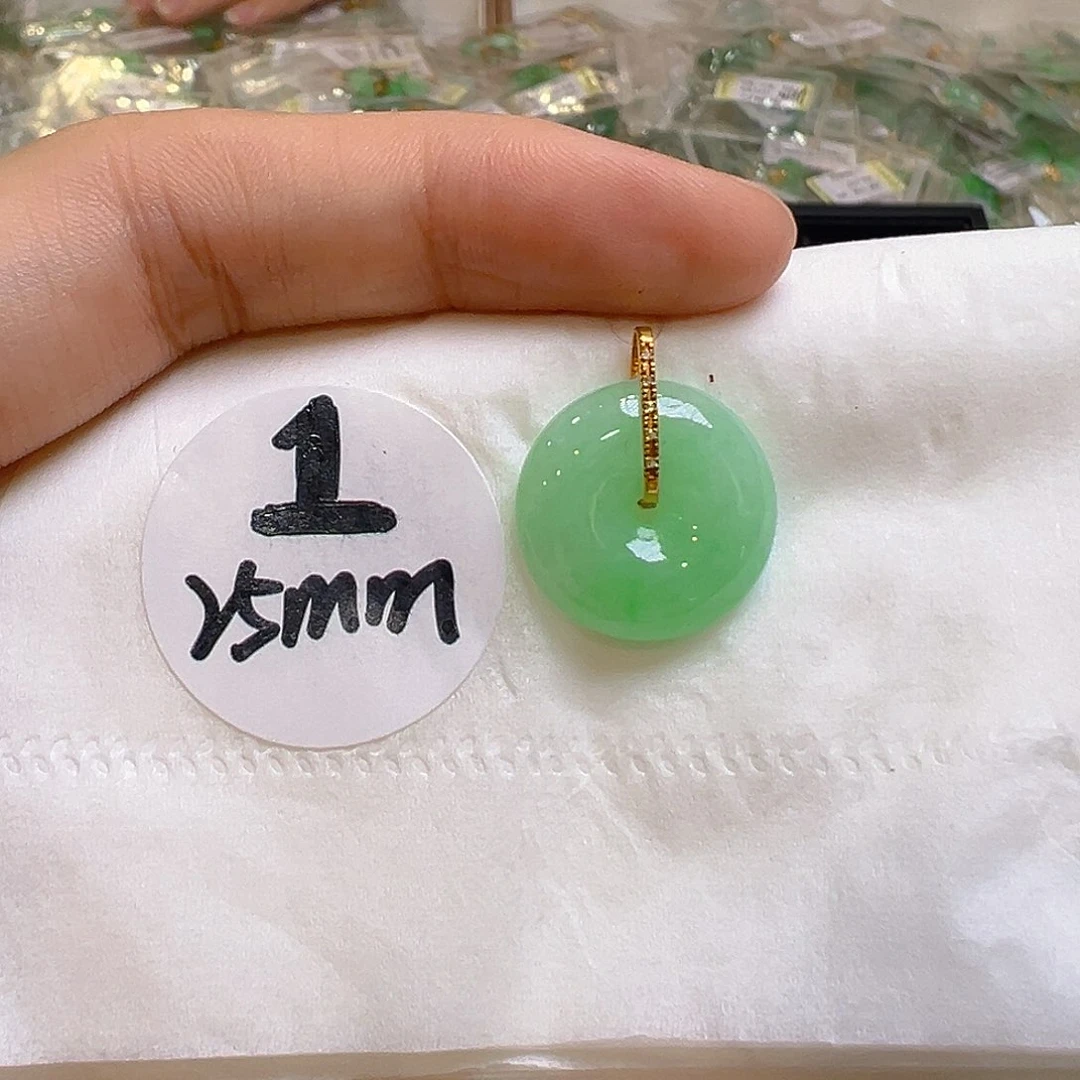 翡翠18K金镶嵌吊坠(不含链)翡翠