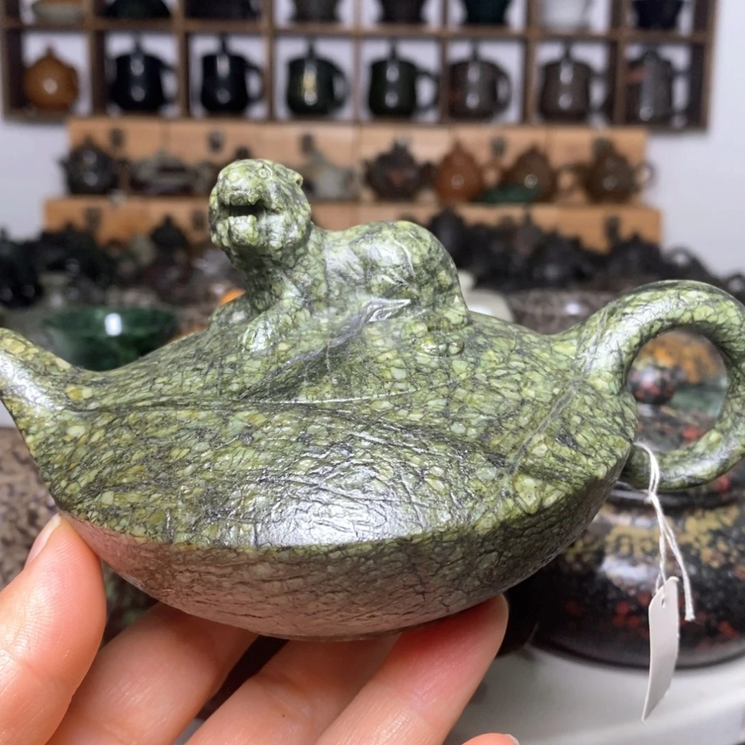 藏玉药王石虎虎生威壶210cc