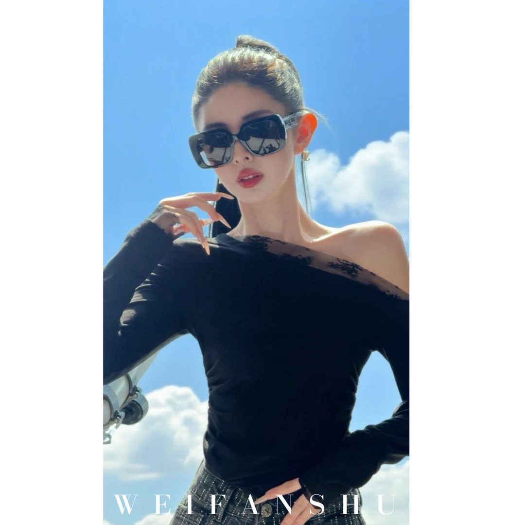 WEIFANSHU/魏凡舒【百搭不腻】早秋新款性感蕾丝纯欲百搭斜肩上衣
