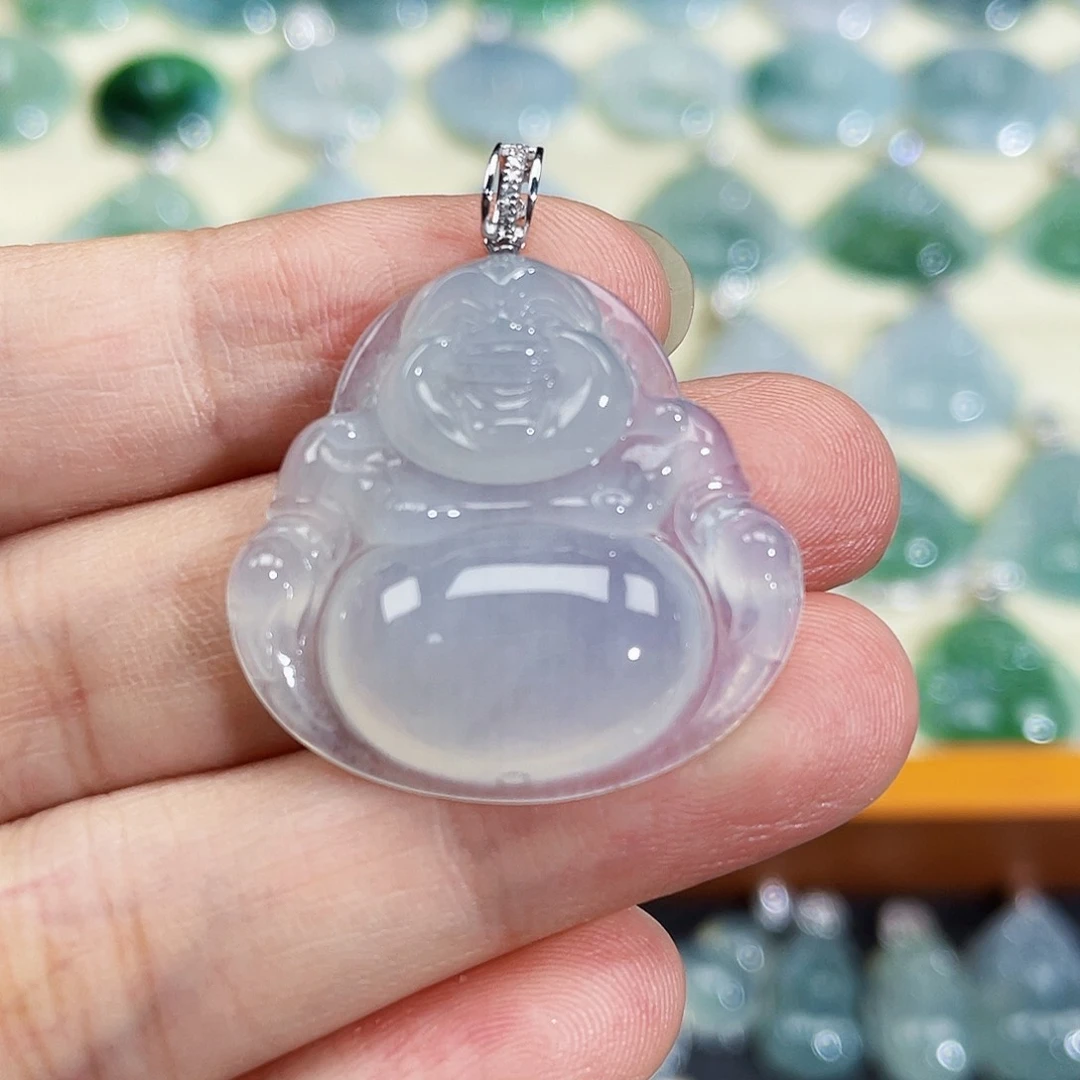 翡翠18K金镶嵌颈饰吊坠