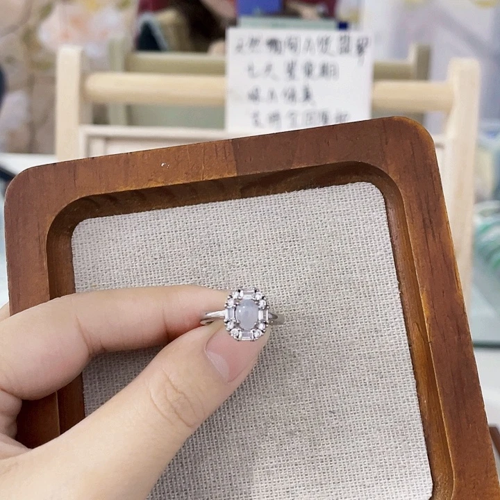 翡翠未镶嵌颈饰天然翡翠Ａ货