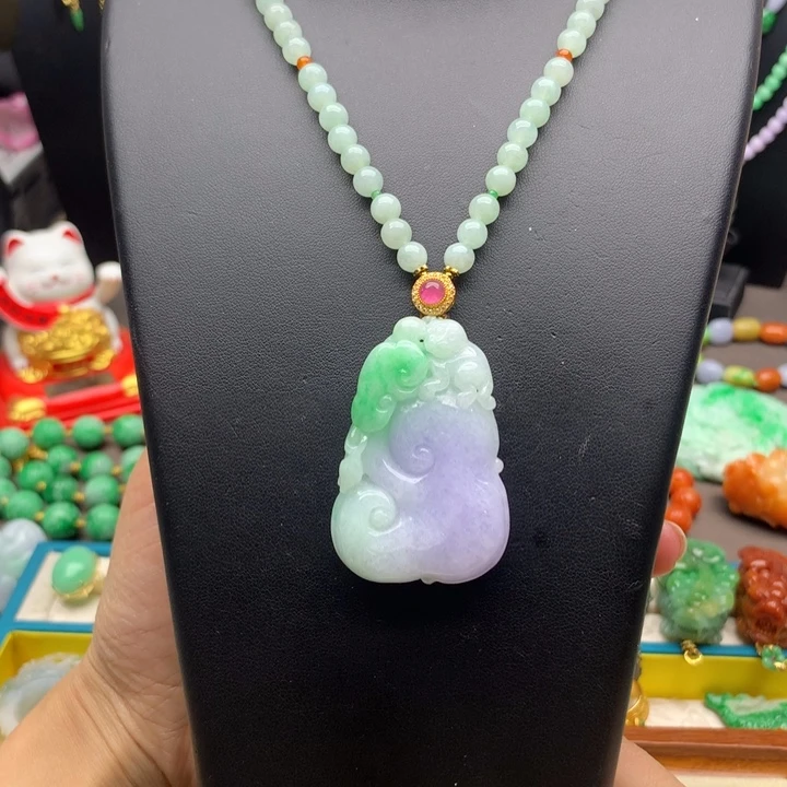 翡翠未镶嵌颈饰翡翠如意