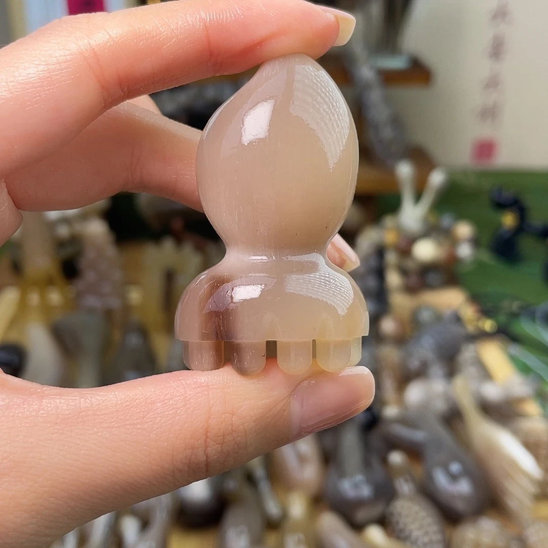 白水牛角按摩莲蓬白水牛角按摩莲蓬