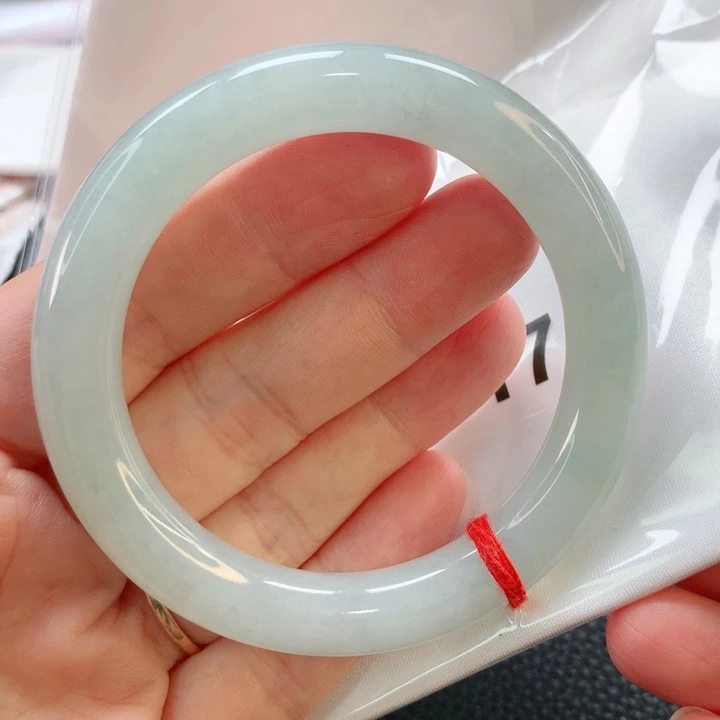 翡翠手镯未镶嵌54圆