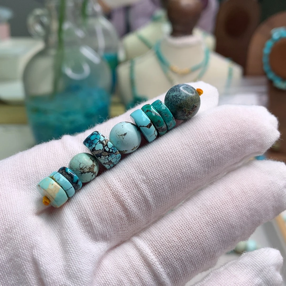 绿松石未镶嵌饰品