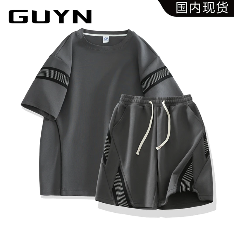 【品牌现货】GUYN夏季时尚圆领短袖运动休闲套装男青少年百搭两件套