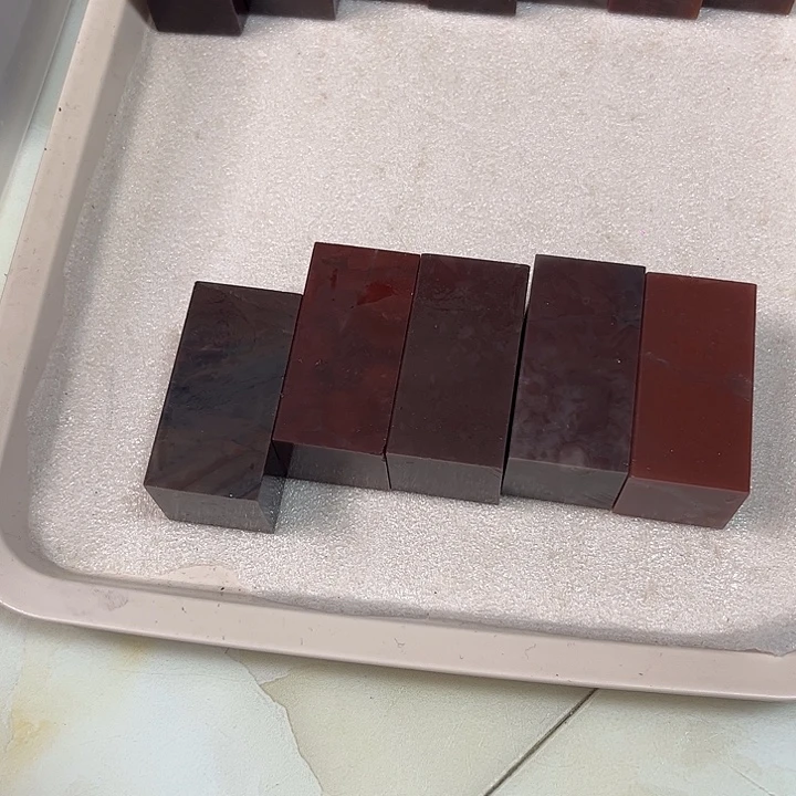 毋***殆老挝石老挝保利石印章