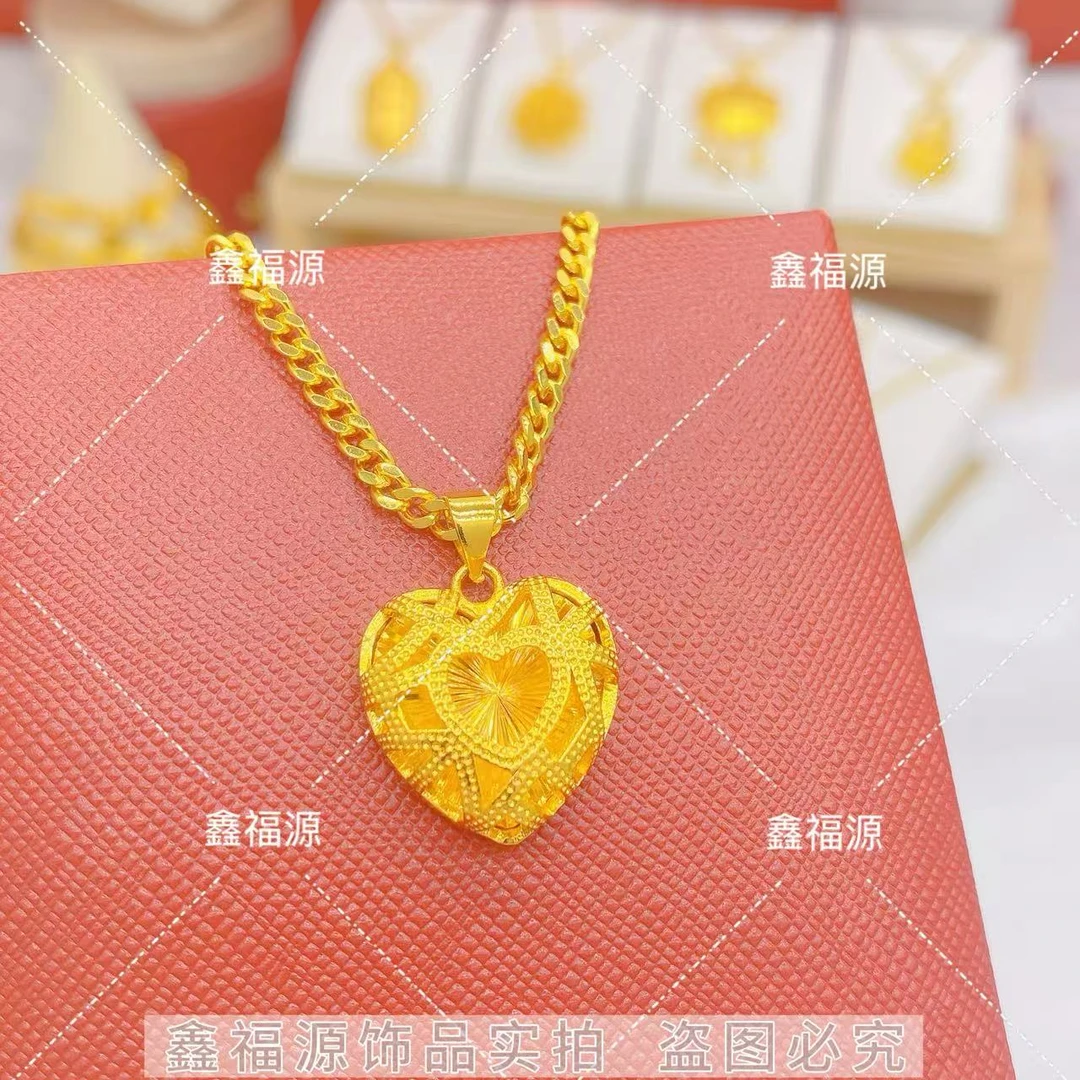 铜合金项链 镂空雕花桃心女士项链经典百搭精致爱心镀K金毛衣链