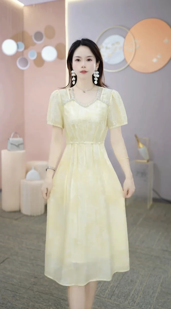 【铭悦定制】KK880# 新款 2025 夏季 收腰 显瘦 修身 连衣裙