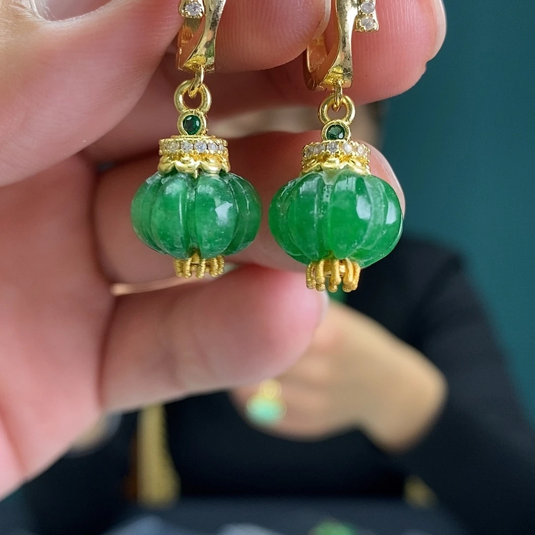 翡翠未镶嵌戒指88