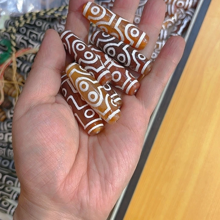 玛瑙/玉髓珠宝奇石未镶嵌随机发一个