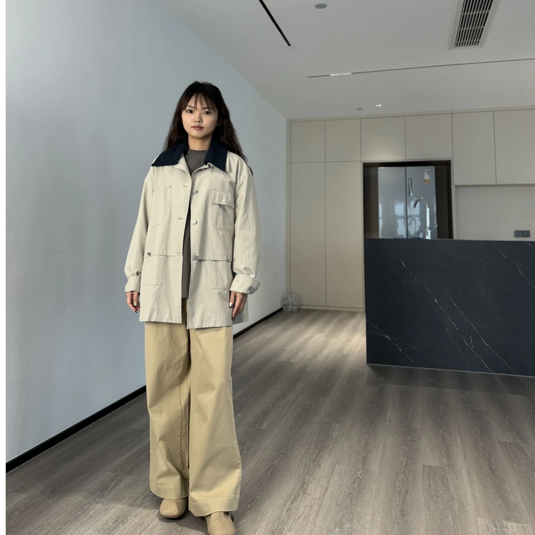 2025春装新款复古风衣撞色翻领长款口袋工装外套女