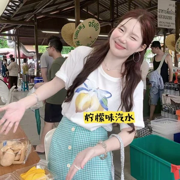 小雅姐姐 夏季新款设计感印花柠檬显瘦百搭T恤IZ37