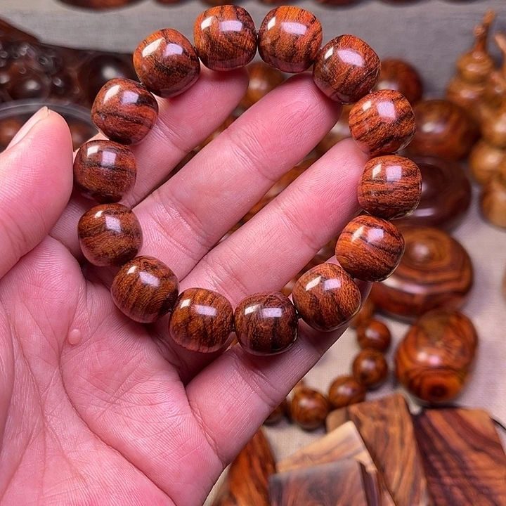 黄花梨/降香黄檀海南黄花梨油梨工艺品