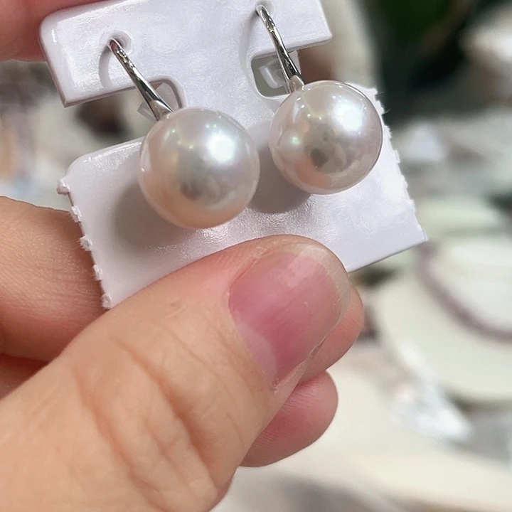 颈饰未镶嵌淡水珍珠