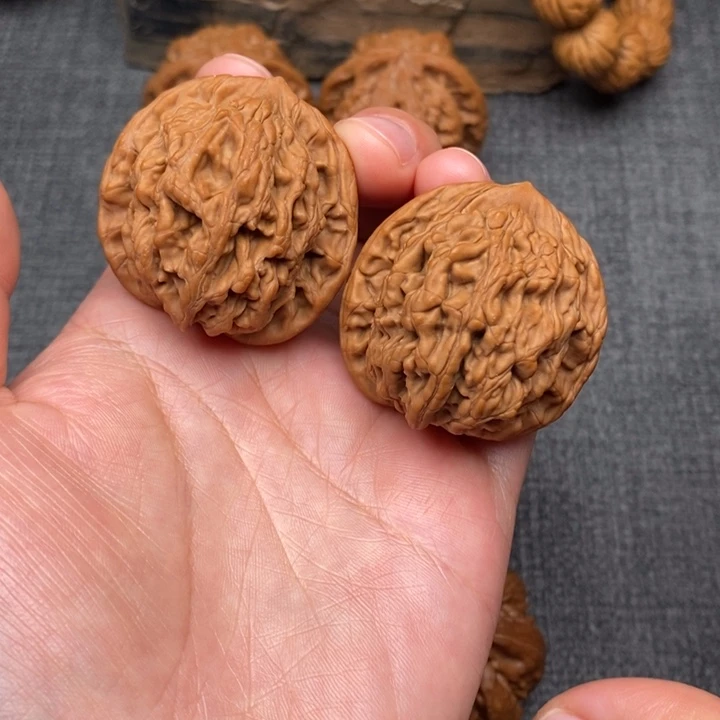 吊坠文玩核桃全品38麦虎