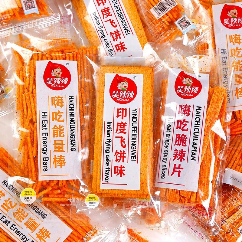 笑辣辣印度飞饼辣条嗨吃脆辣棒零食怀旧童年老式大辣片小时候