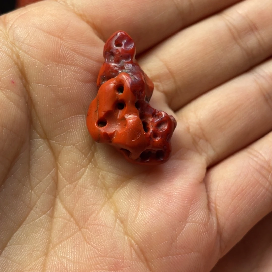 南红玛瑙未镶嵌颈饰阿东寨柿子红太湖石吊坠5.9g