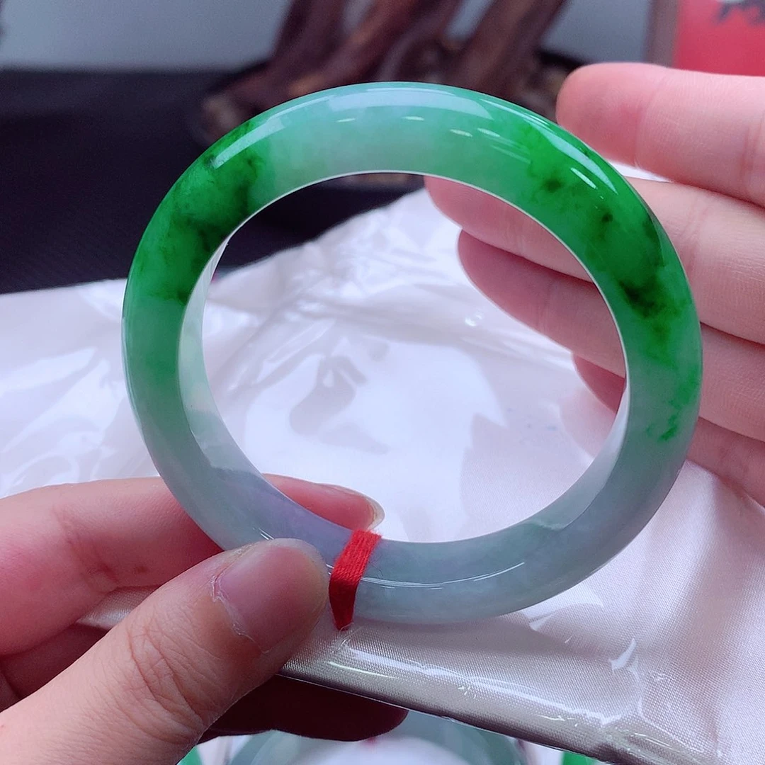 未镶嵌手镯翡翠翡翠