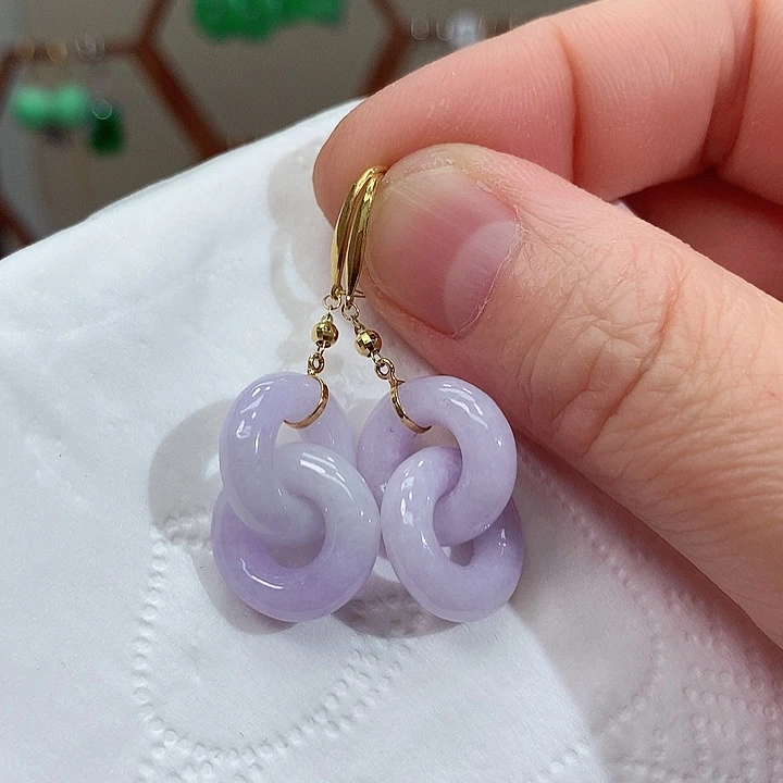 18K金镶嵌翡翠耳饰天然