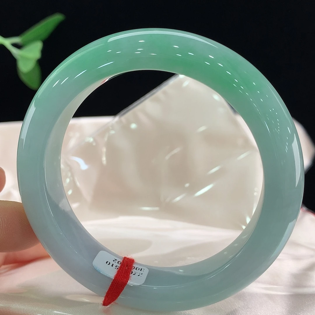 翡翠未镶嵌手镯0202